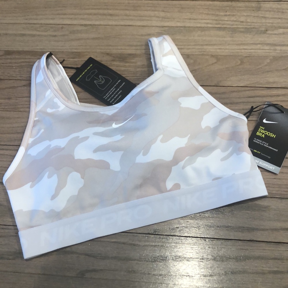 Nike camo medium support sports bra - Picture 4 of 7